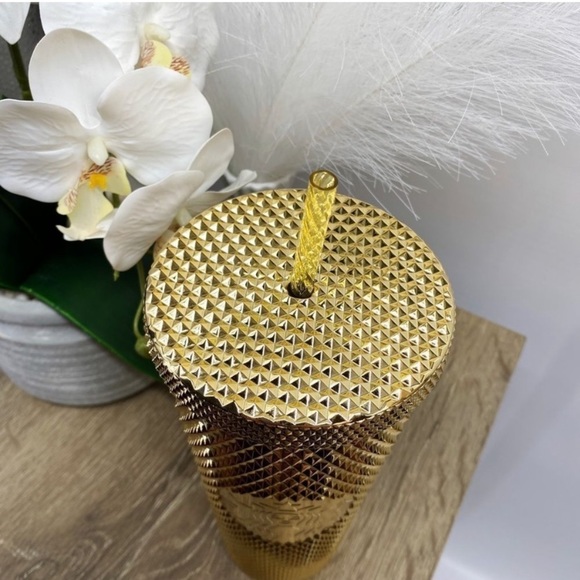 Starbucks Tumbler NWT 2022 Winter Holiday Gold Metallic Chrome Bling Studded - Picture 2 of 7